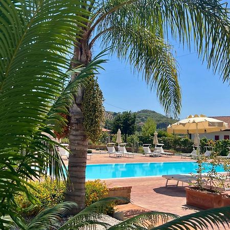 Cuore Del Cilento Relais&Retreat Castellabate Exterior foto